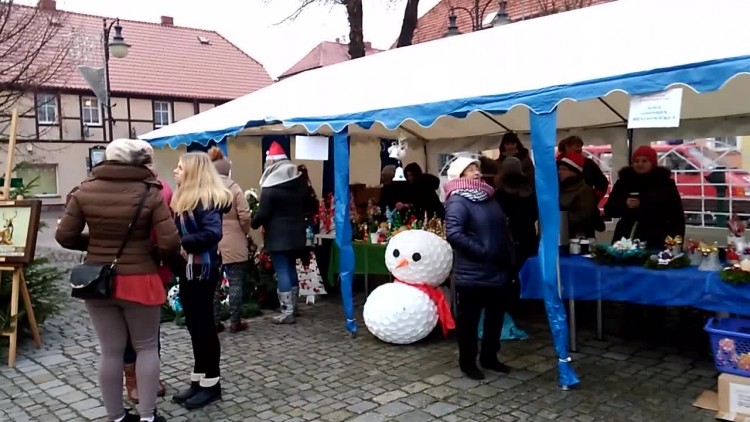 jarmark_adwentowy_2017_mieszkowice.mp4