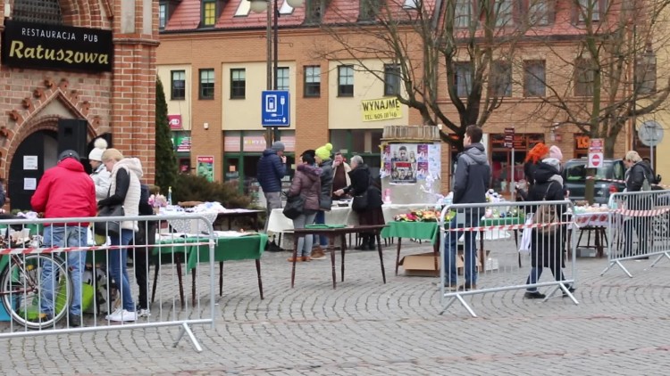 jarmark_wielkanocny_2018_chojna.mp4