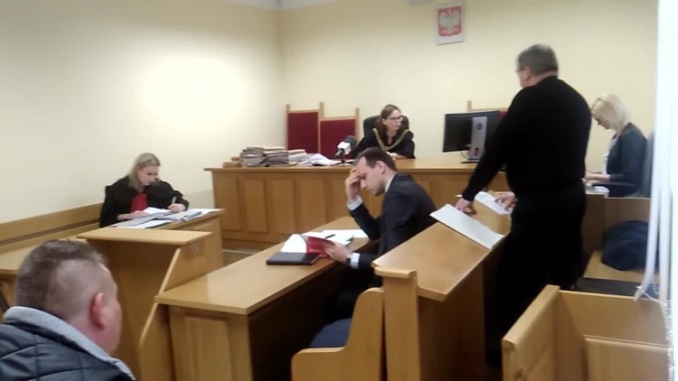 ksiadz_henryk_k_zeznaje_1.mp4