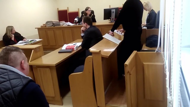 ksiadz_henryk_k_zeznaje_2_a.mp4