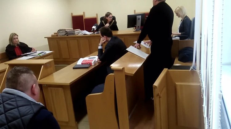 ksiadz_henryk_k_zeznaje_2.mp4