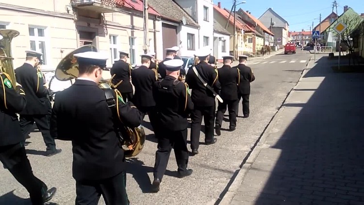 przemarsz_przez_moryn_1.mp4