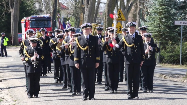 przemarsz_przez_moryn_2.mp4