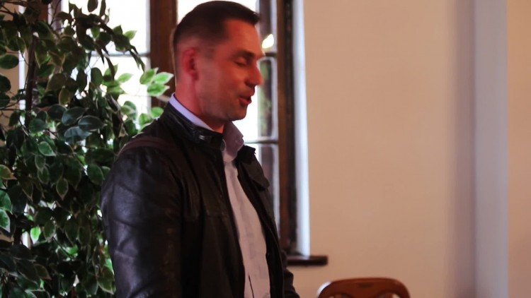 kierownik_zakladu_komunalnego_w_trzcinsku-zdroju.mp4