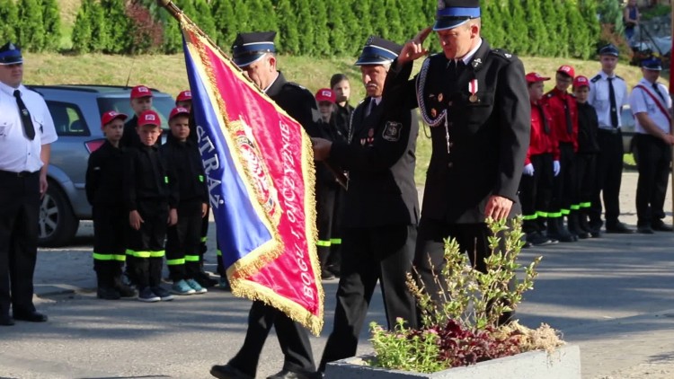 sztandar_osp_cedynia_3.mp4