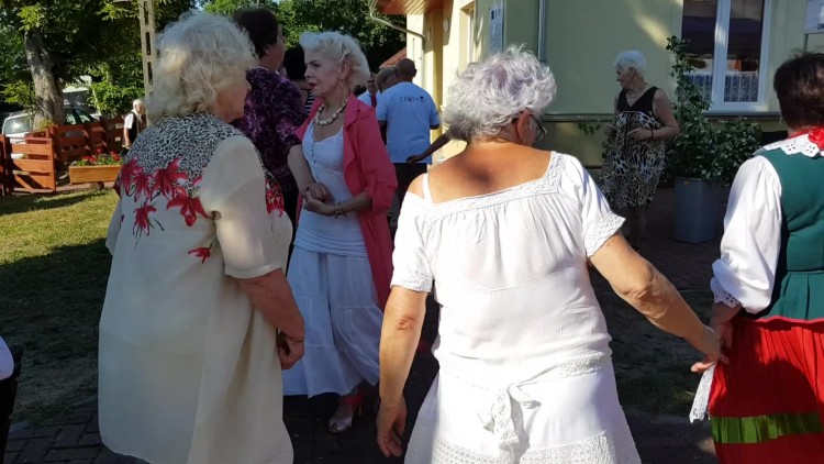 niespodzianka_z_mieszkowic_bielinek.mp4