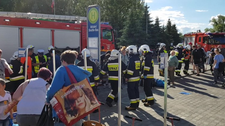 wypadek_z_autobusem_osinow_vii_2018.mp4