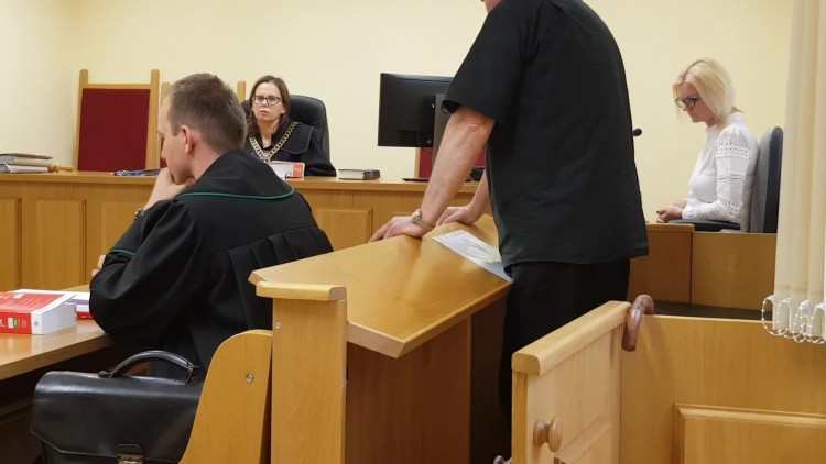 rozprawa_ks_k_przemowa.mp4