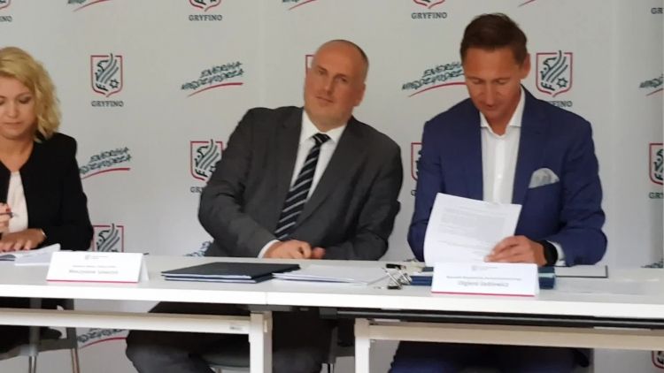 umowa_na_palacyk_2.mp4