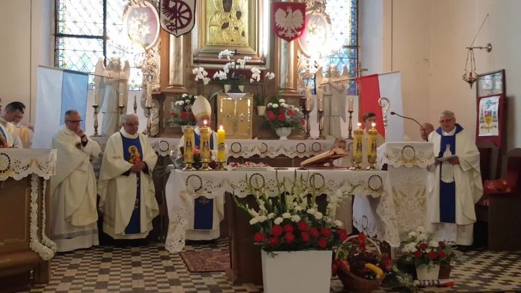 parafianie_dla_proboszcza_cedynia_2018.mp4