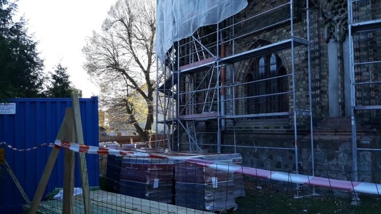 kosciola_mariackiego_remont_dach.mp4