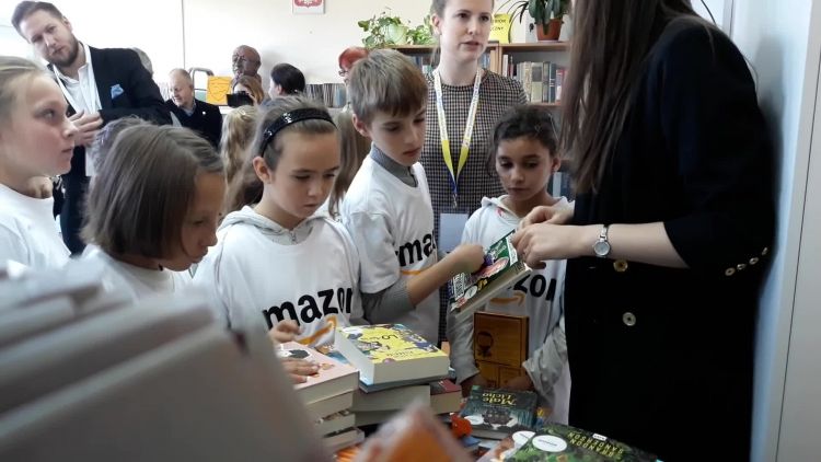 amazon_w_sp2_chojna_1.mp4