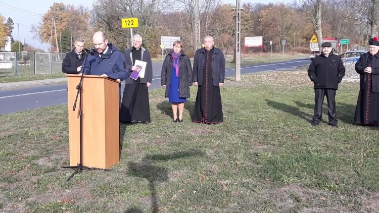 rondo_im_lukasza_urbana_1.mp4