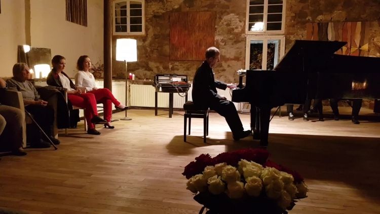 koncert_niepodleglosciowy_1_sala_u_kinala_2018.mp4