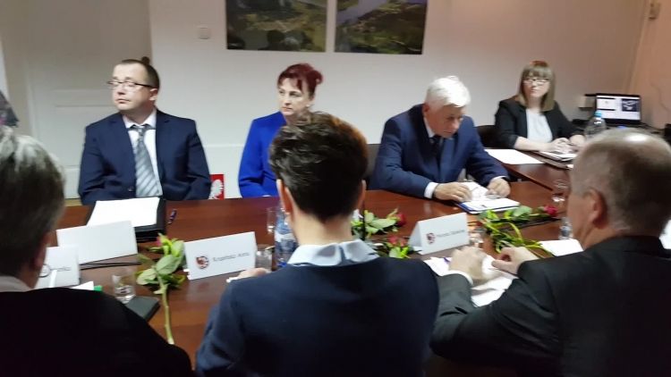 przemowienie_burmistrza_zarzyckiego.mp4