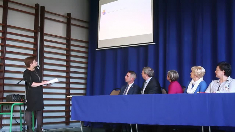 trzcinsko_dyrektor_o_szkole.mp4