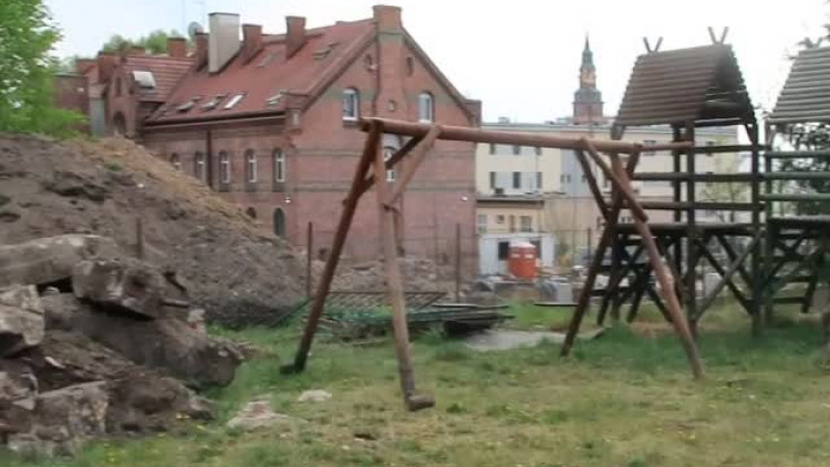 plac_zabaw_zdemontowany_gryfino.mp4
