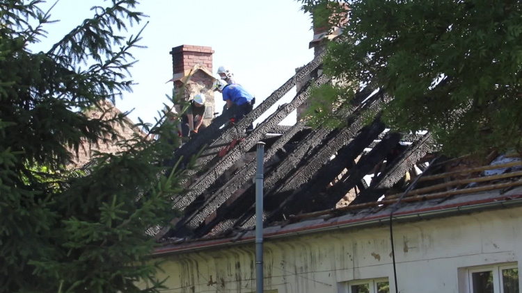 po_pozarze_domu_chojna_1_30062019.mp4