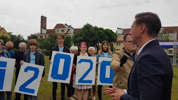 ogeblewicz_w_chojnie.mp4