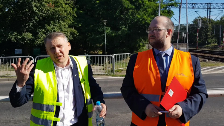 bezpieczny_piatek_przejscie_pkp_plk.mp4