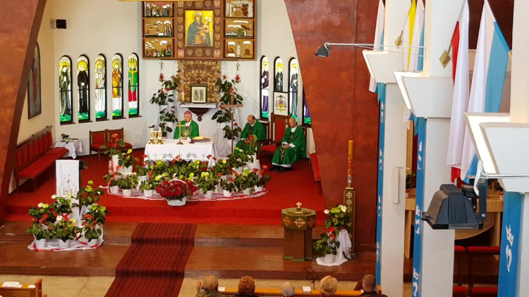 poswiecenie_drogi_krzyz_siekierki_04102020.mp4