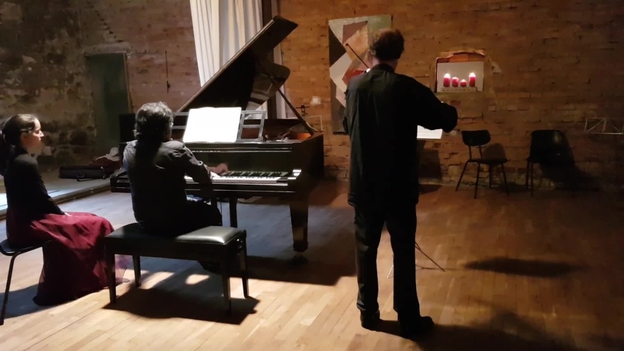 koncert-1-sala-u-kinala-03072021.mp4