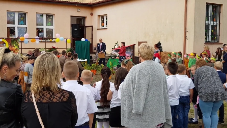 sp-piasek-10-lecie-nadania-imienia-16092021.mp4