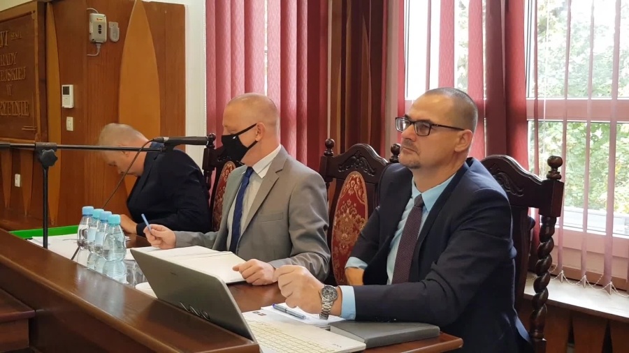 maseczki-na-sesji-gryfino-30092021.mp4