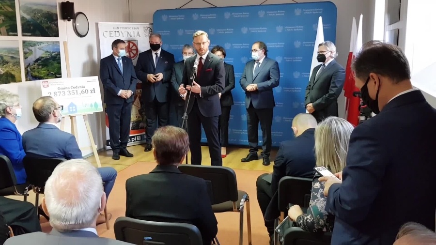 wojewoda-zbogucki-w-cedyni-23102021.mp4