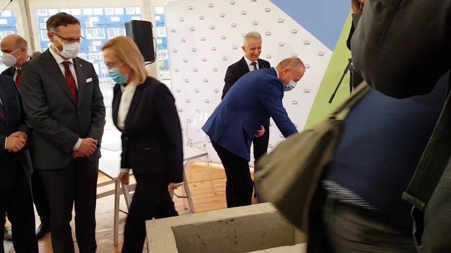 elektrownia-dolna-odra-4-wkopanie-kamienia-wegielnego-25112021.mp4