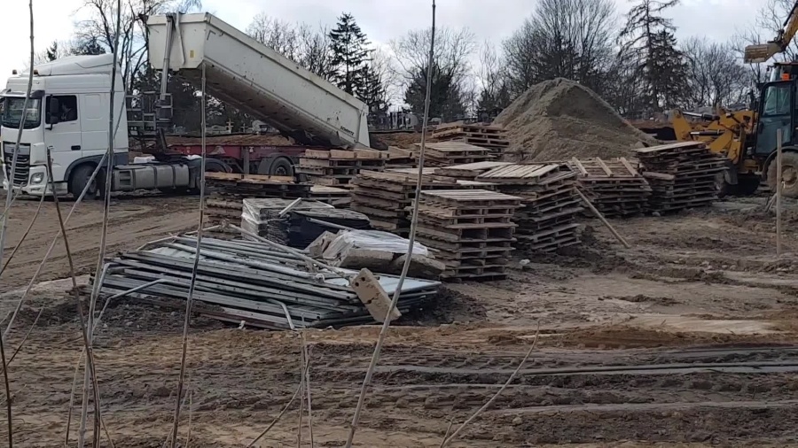 kolejowa-cmentarz-1-gryfino-ii-2022.mp4