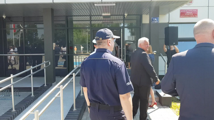 posterunek-policji-w-trzcinsku-zdoju-zwiedzanie-27062022.mp4