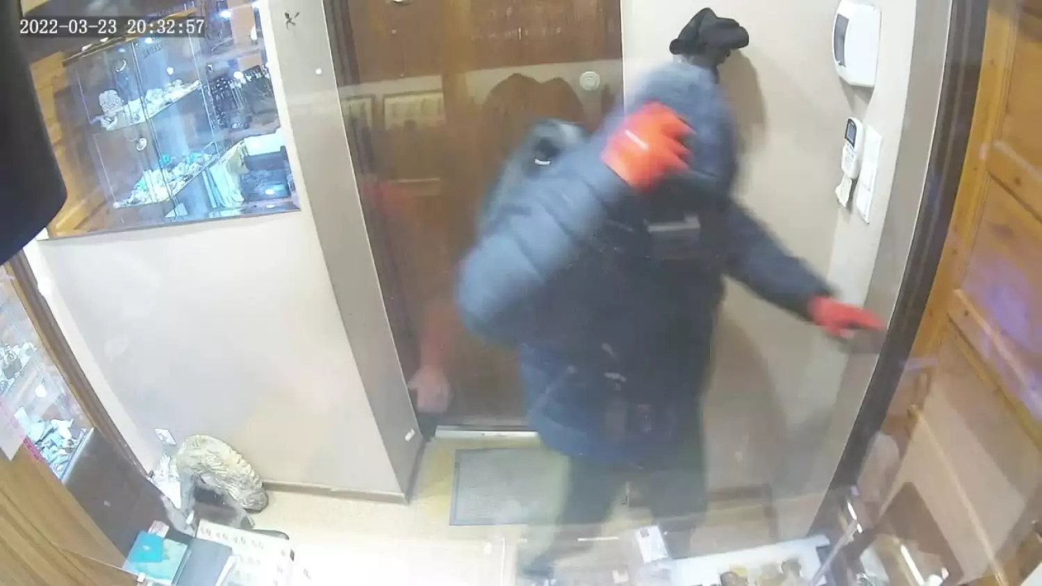 na-jubilera-napad.mp4