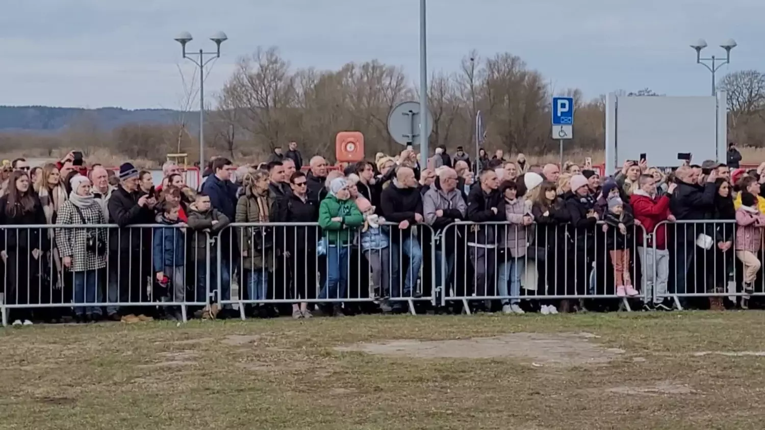 hymn-przed-przysiega-wojskowa-gryfino-18122023.mp4