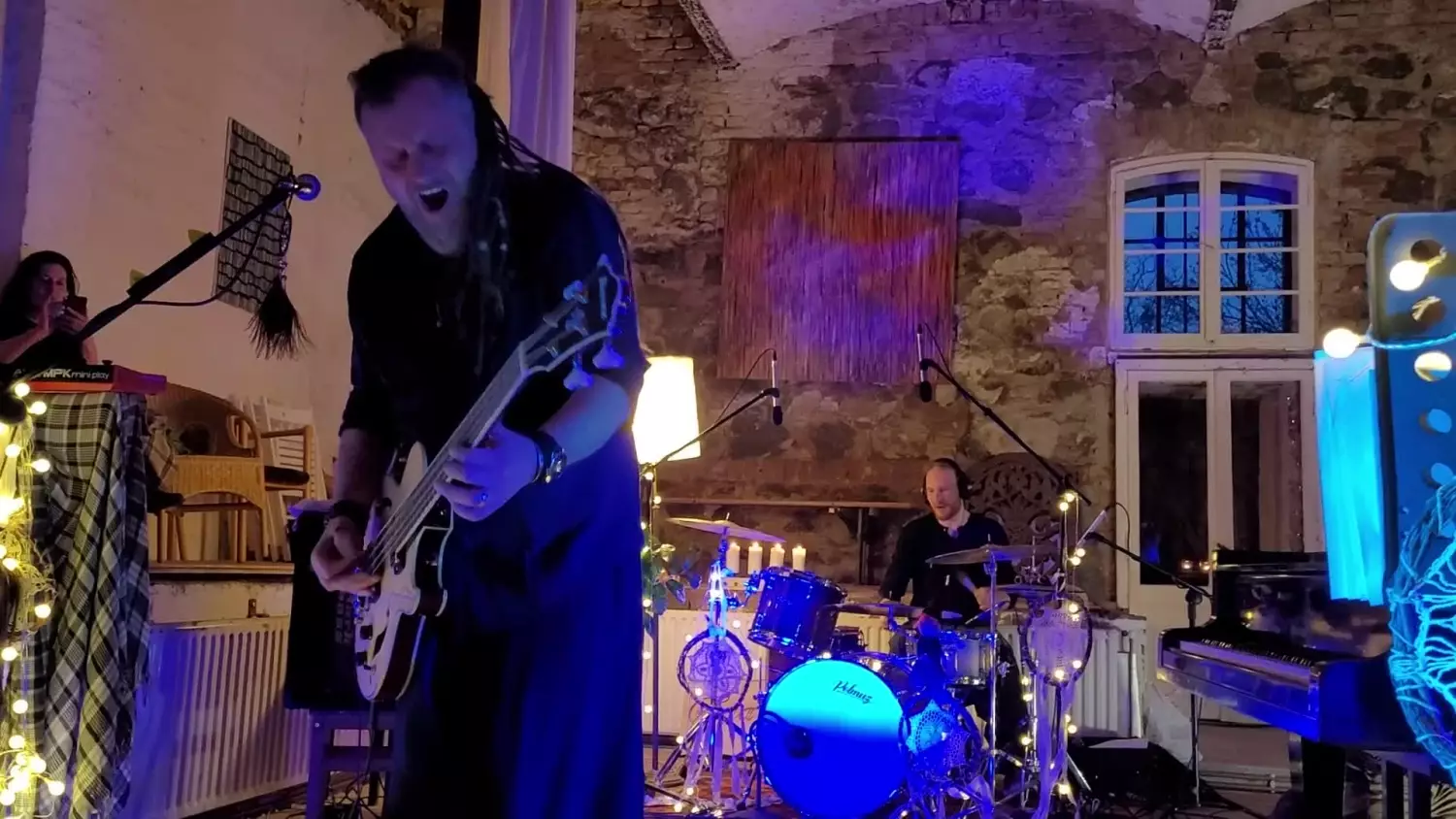 trupiegi-w-sali-u-kinala-1-31032023.mp4