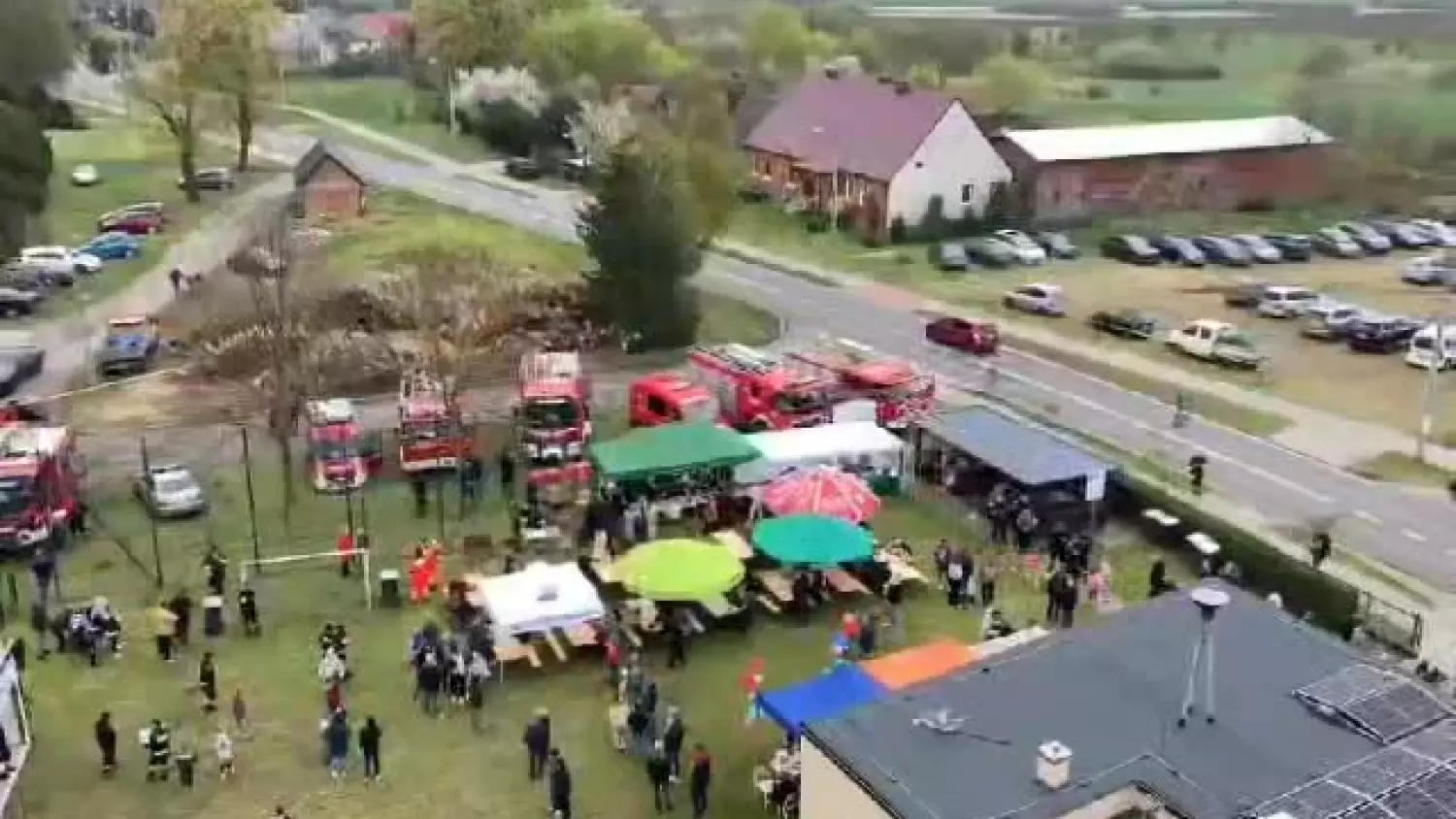 charytatywny-festyn-dla-piotra-kolodziejczyka-osp-zelislawiec-2.mp4