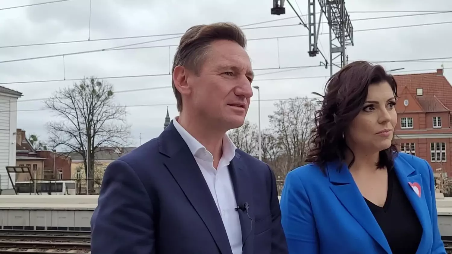 dodatkowa-para-pociagow-do-i-z-gryfina-marszalek-ogeblewicz-17022024.mp4