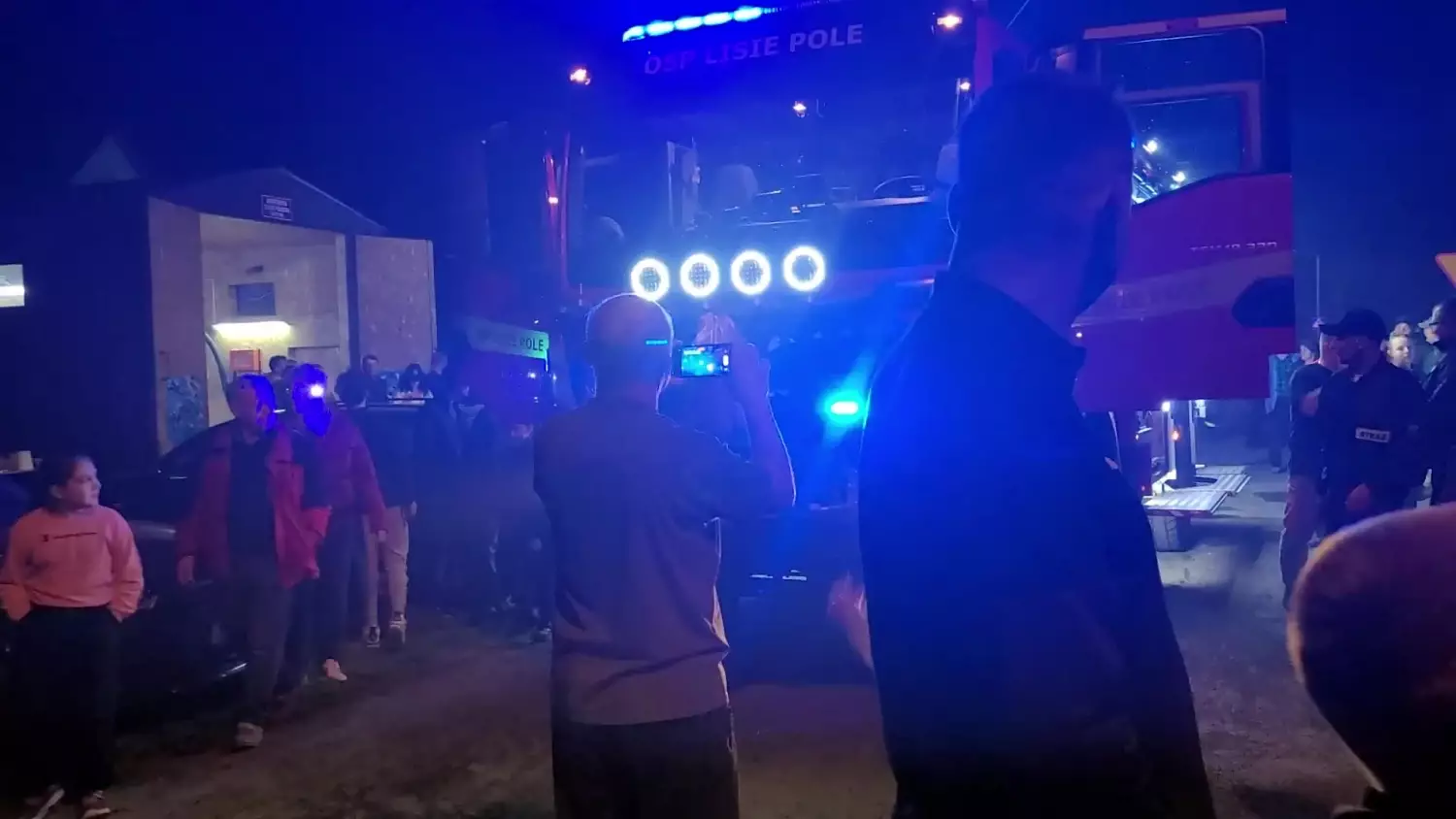 samochod-strazacki-2-lisie-pole-12042024.mp4