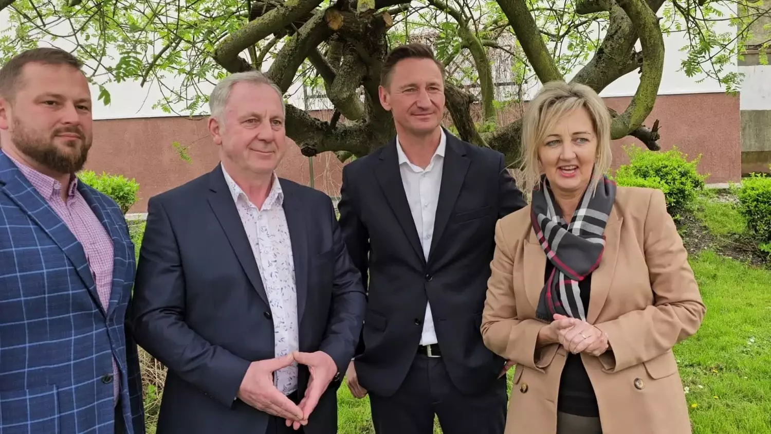 marszalek-i-starosta-popieraja-jbedzaka-na-burmistrza-chojny-12042024.mp4