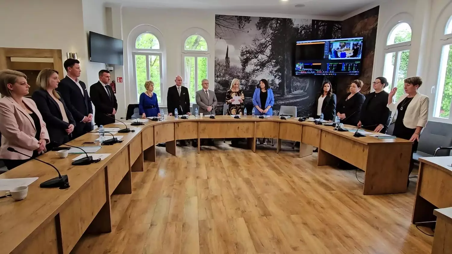 sesja-inauguracyjna-ix-kadencje-06052024.mp4