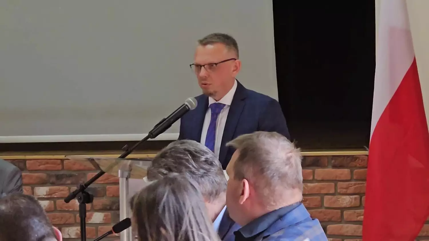 burmistrz-sjasek-moryn-sesja-17052024.mp4