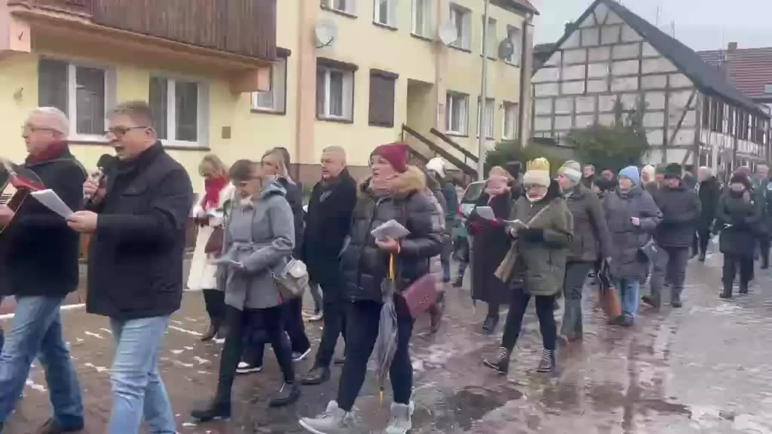 mieszkowice-orszak-trzech-kroli-1.mp4