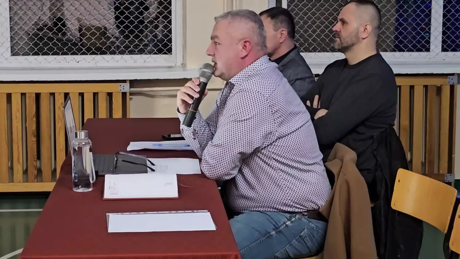 troszyn-spotkanie-w-spr-zamiaru-likwidacji-szkoly-2-29012025.mp4