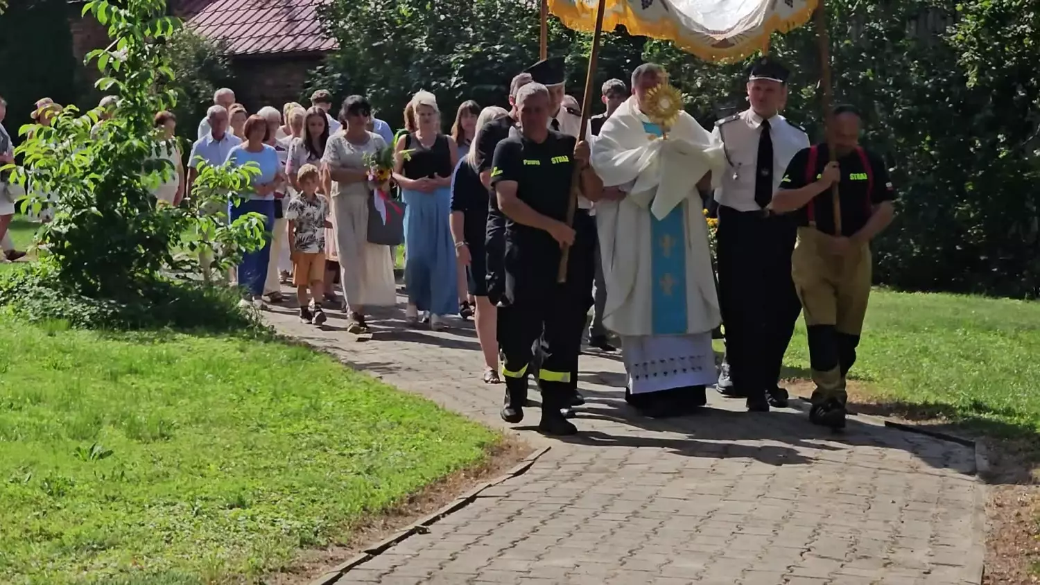 procesja-matki-boskiej-zielnej-nowe-objezierze-15082025.mp4