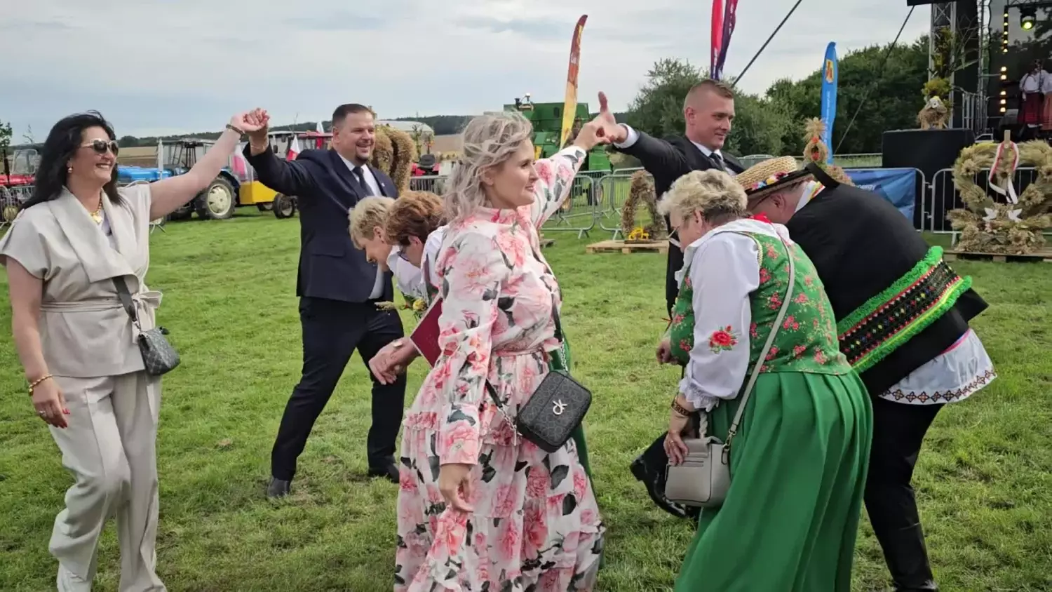 polonez-na-dozynkach-zelechowo-2025.mp4